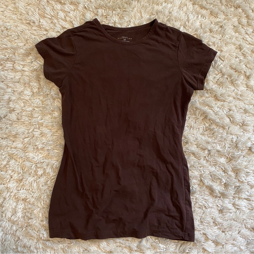 fitted short sleeve top